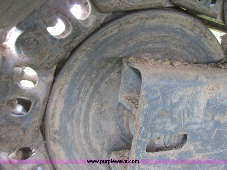 image for item G8952 1995 Case 9010B excavator