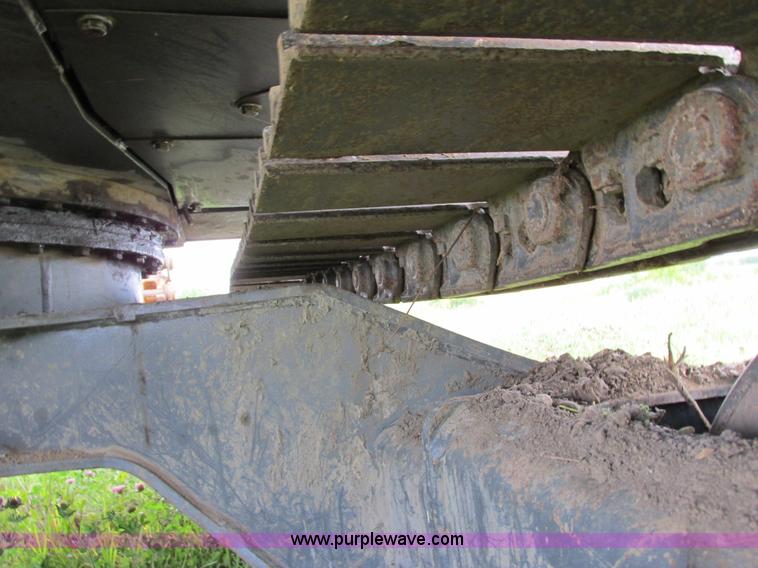 image for item G8952 1995 Case 9010B excavator