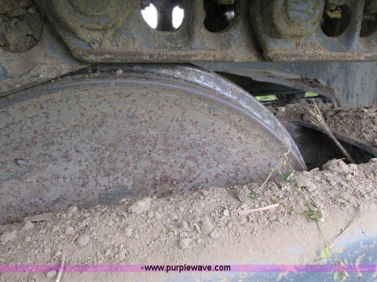 image for item G8952 1995 Case 9010B excavator