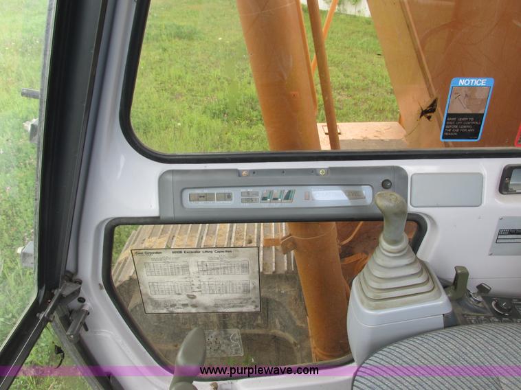 image for item G8952 1995 Case 9010B excavator