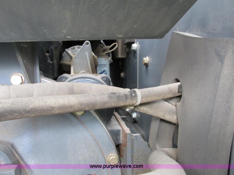 image for item G8952 1995 Case 9010B excavator