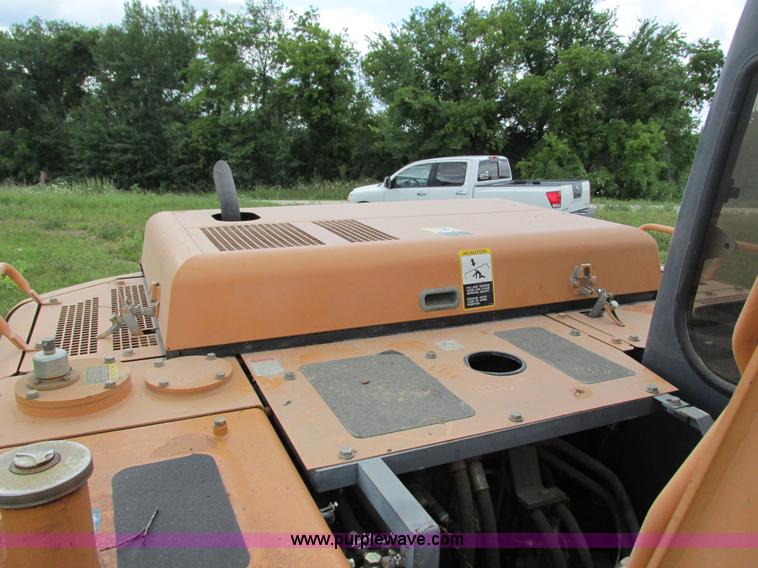 image for item G8952 1995 Case 9010B excavator