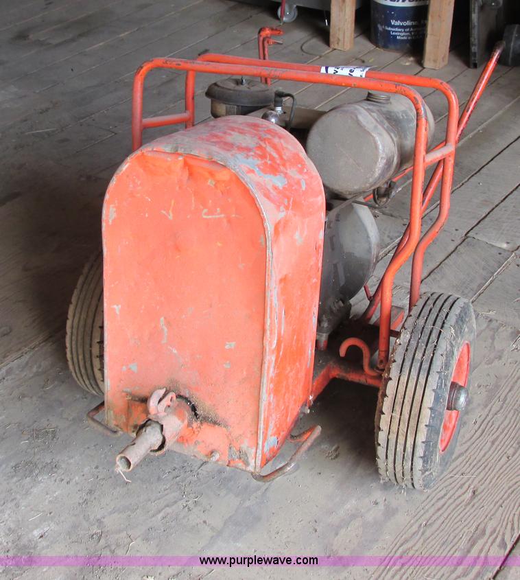 image for item G8953 Drilling mole