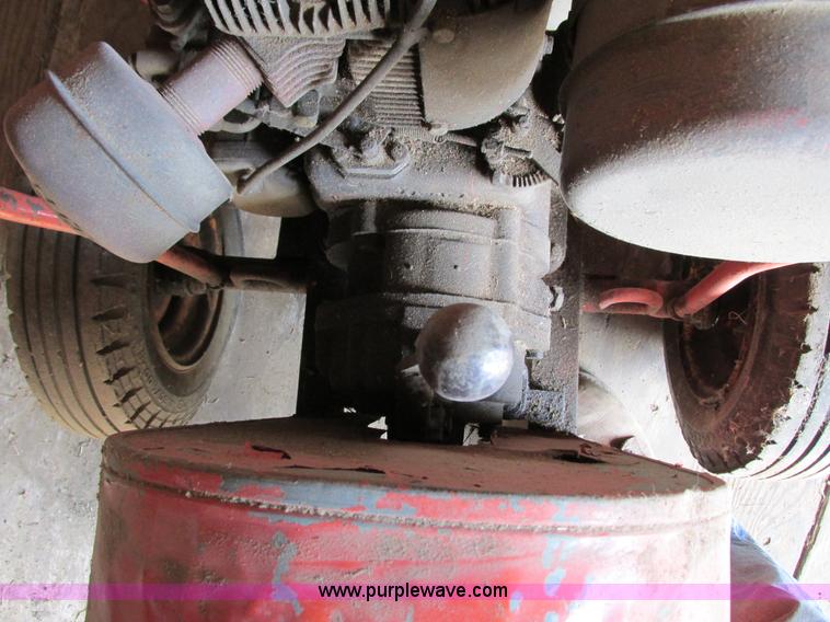 image for item G8953 Drilling mole