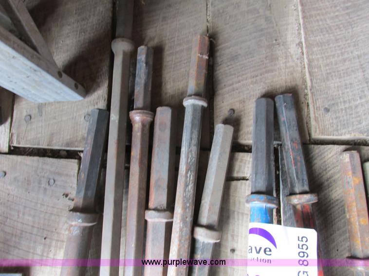 Approximately 15 jack hammer bits in Mantorville, MN Item G8955 sold