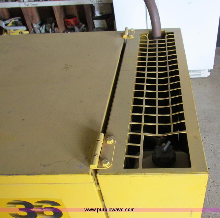 image for item G8960 Atlas Copco air compressor