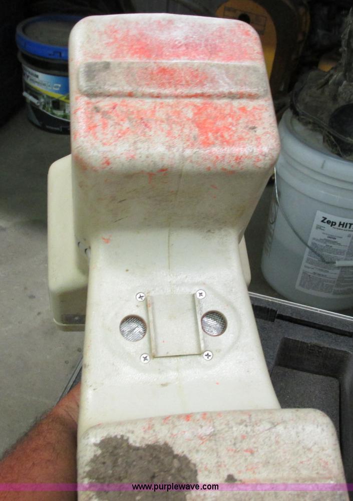 image for item G8964 Digitrak in ground positioning system