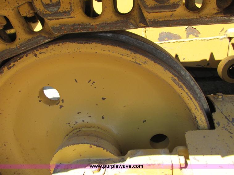 image for item G8973 1995 Caterpillar Delta D5C LGP crawler plow