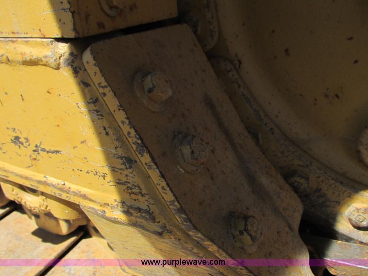 image for item G8973 1995 Caterpillar Delta D5C LGP crawler plow