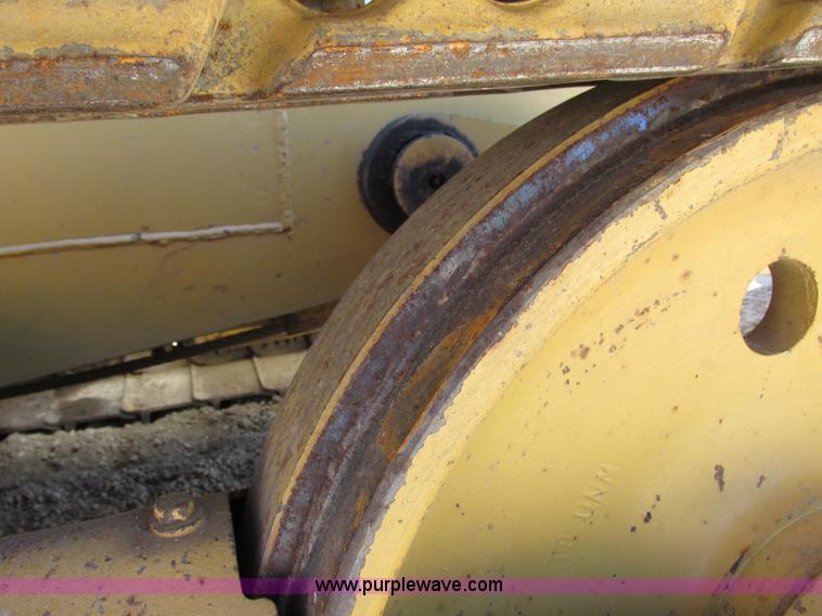 image for item G8973 1995 Caterpillar Delta D5C LGP crawler plow