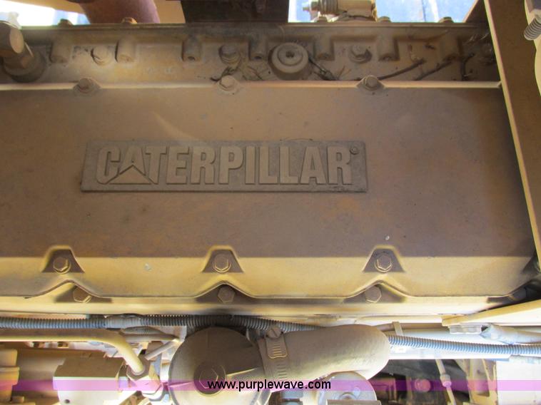image for item G8973 1995 Caterpillar Delta D5C LGP crawler plow