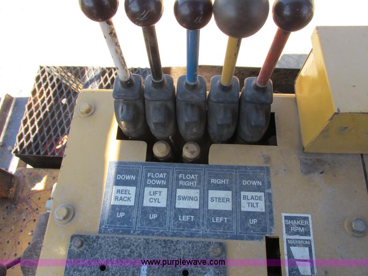 image for item G8973 1995 Caterpillar Delta D5C LGP crawler plow