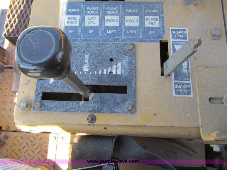 image for item G8973 1995 Caterpillar Delta D5C LGP crawler plow