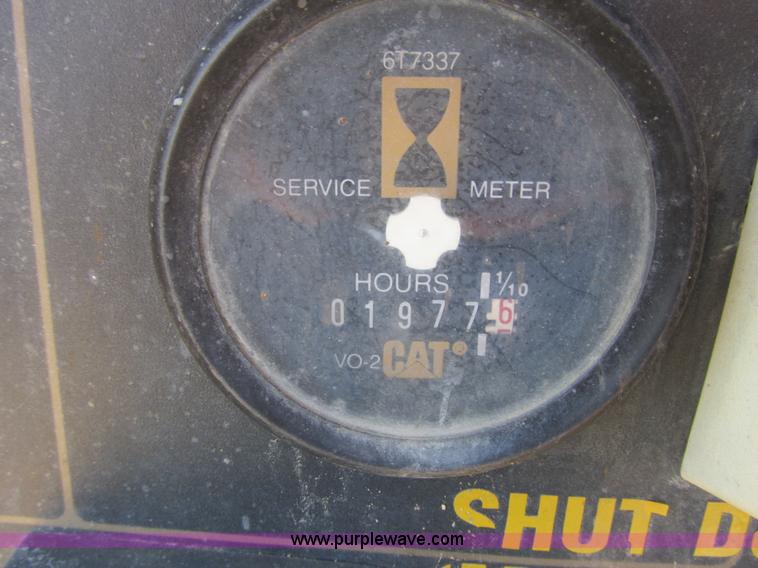 image for item G8973 1995 Caterpillar Delta D5C LGP crawler plow