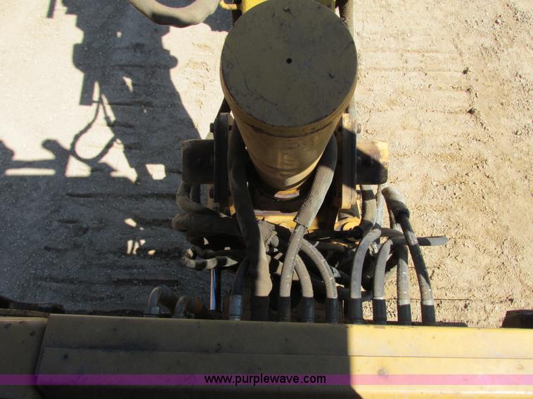 image for item G8973 1995 Caterpillar Delta D5C LGP crawler plow