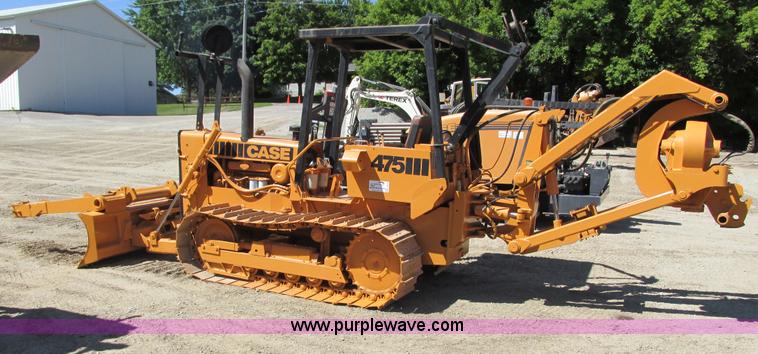 image for item G8974 Case D475 crawler plow