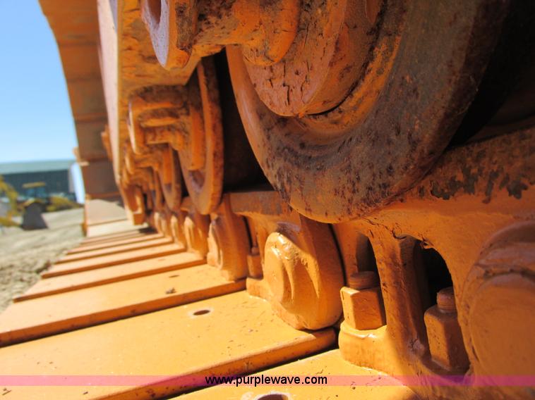 image for item G8974 Case D475 crawler plow