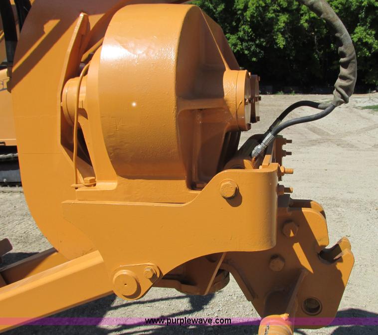 image for item G8974 Case D475 crawler plow