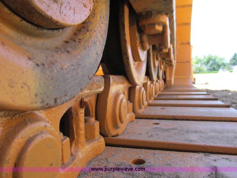 image for item G8974 Case D475 crawler plow