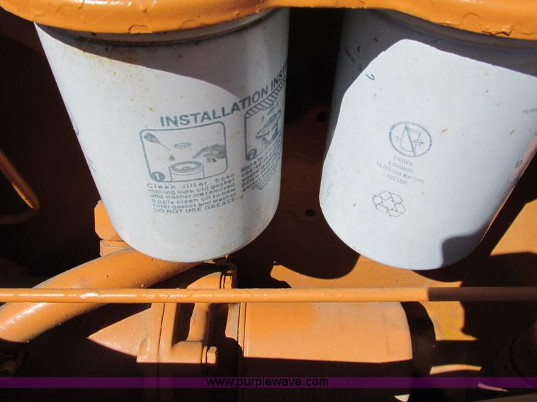 image for item G8974 Case D475 crawler plow