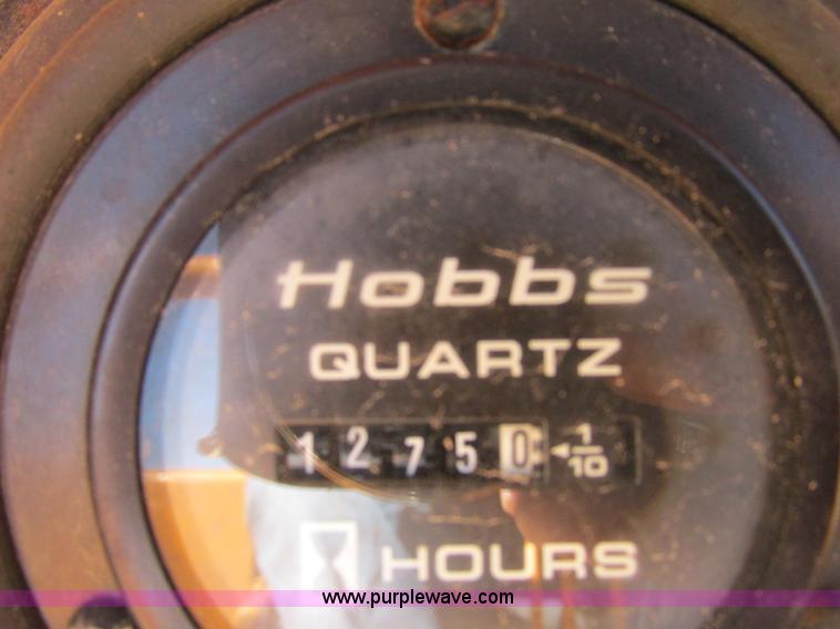 image for item G8974 Case D475 crawler plow