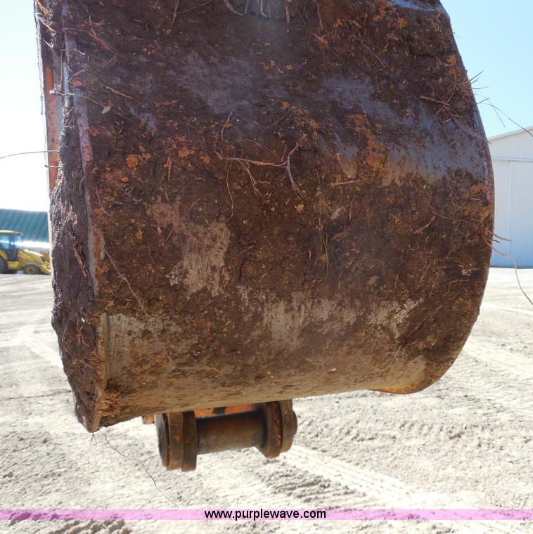 image for item G8975 2001 Case 660 plow