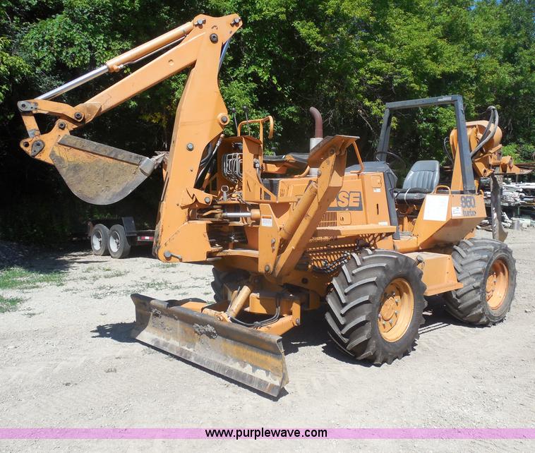 image for item G8976 2001 Case 860 Turbo plow