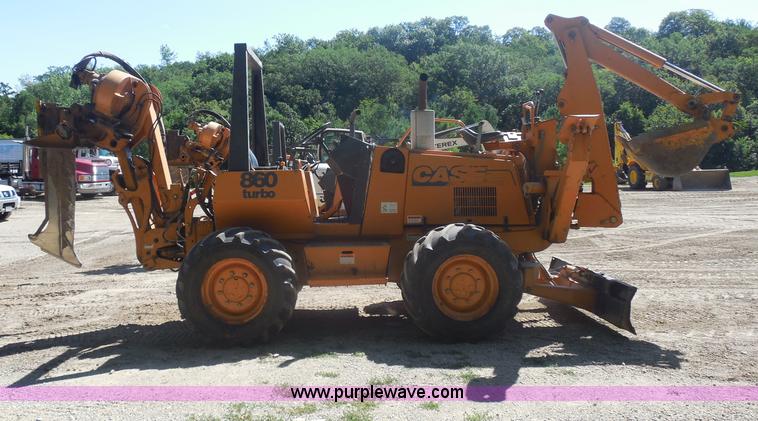 image for item G8976 2001 Case 860 Turbo plow