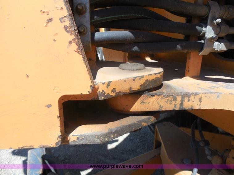 image for item G8976 2001 Case 860 Turbo plow