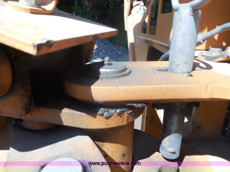 image for item G8976 2001 Case 860 Turbo plow