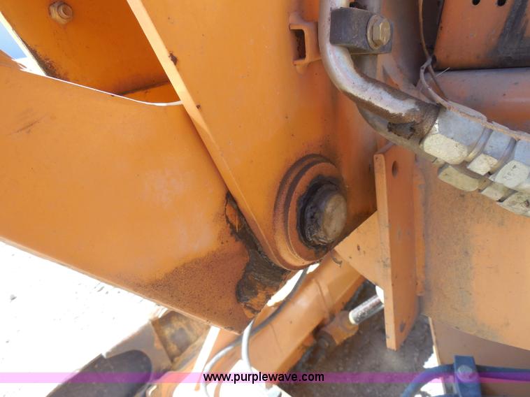 image for item G8976 2001 Case 860 Turbo plow