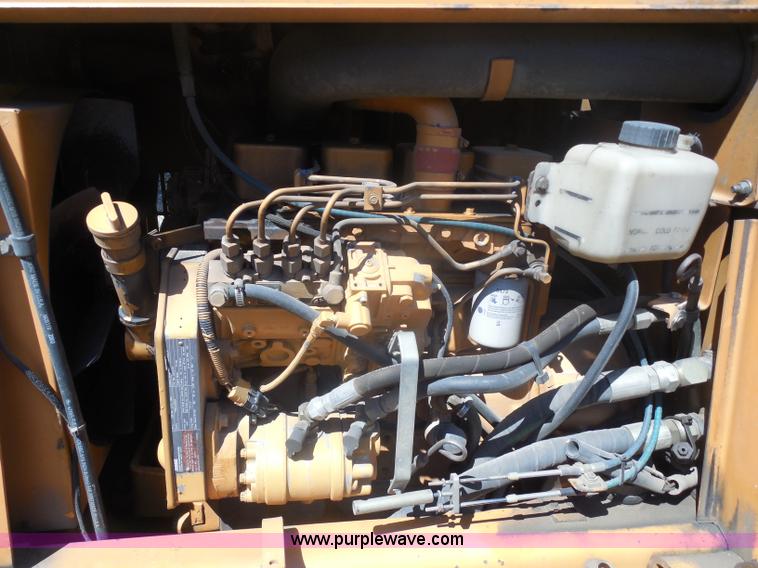 image for item G8976 2001 Case 860 Turbo plow