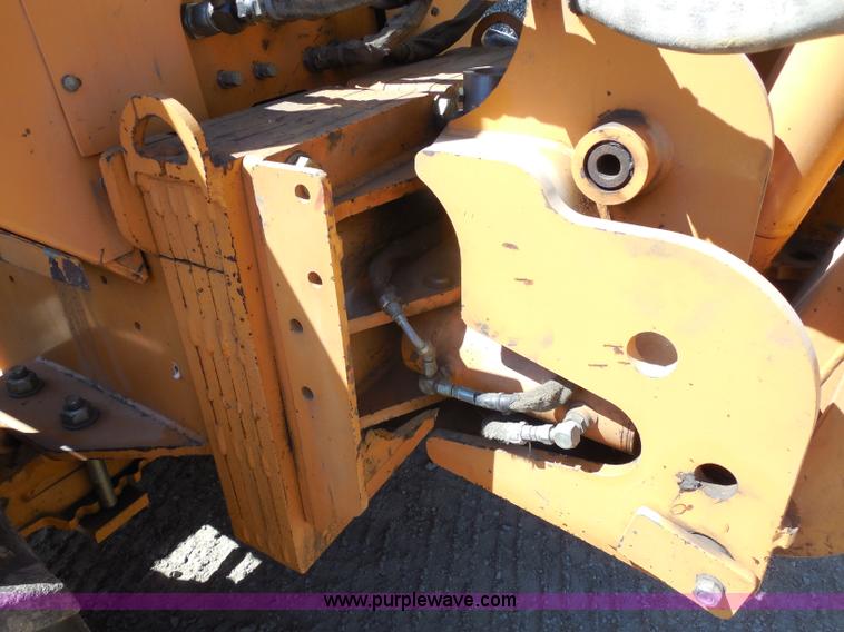 image for item G8976 2001 Case 860 Turbo plow