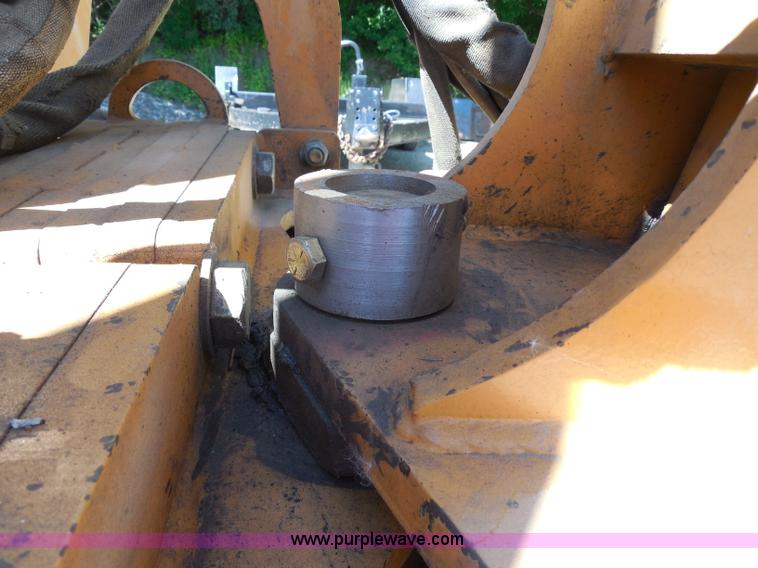 image for item G8976 2001 Case 860 Turbo plow