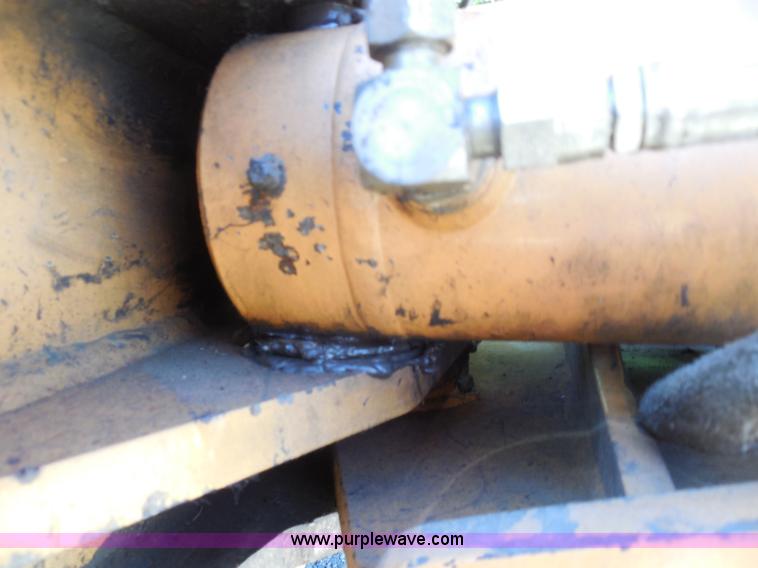 image for item G8976 2001 Case 860 Turbo plow