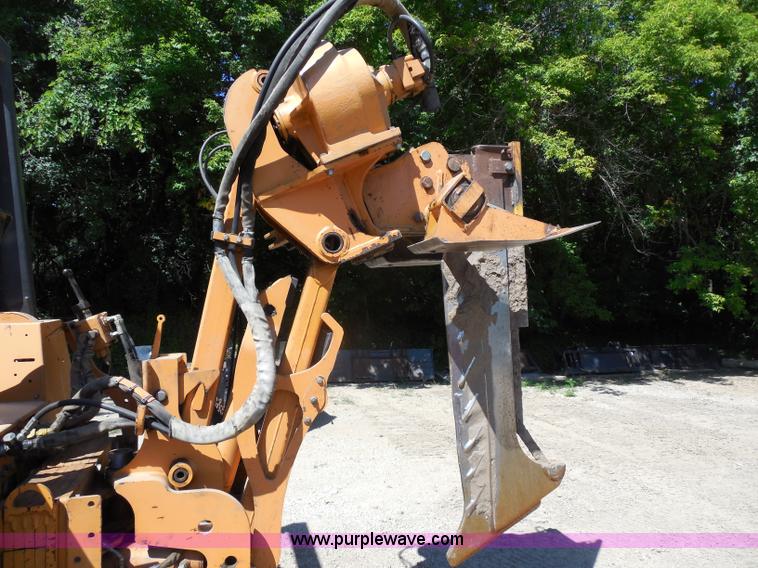 image for item G8976 2001 Case 860 Turbo plow