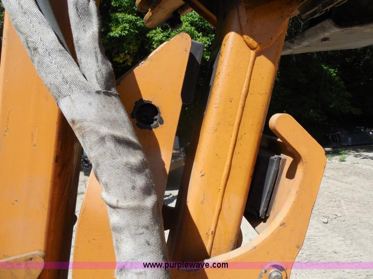 image for item G8976 2001 Case 860 Turbo plow