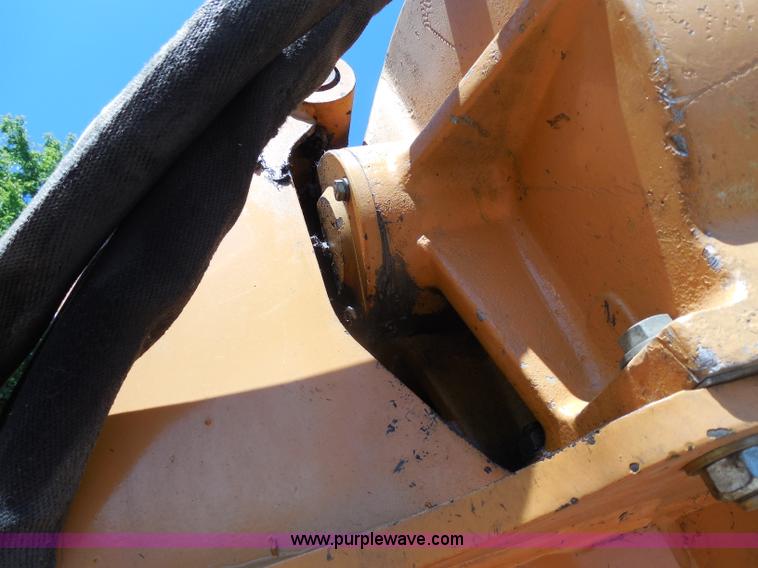 image for item G8976 2001 Case 860 Turbo plow