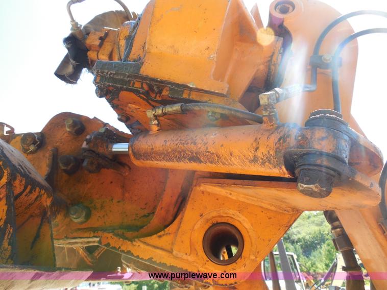 image for item G8976 2001 Case 860 Turbo plow