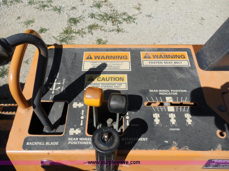 image for item G8976 2001 Case 860 Turbo plow