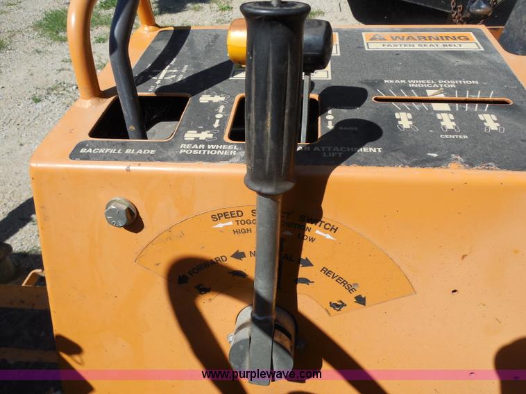 image for item G8976 2001 Case 860 Turbo plow