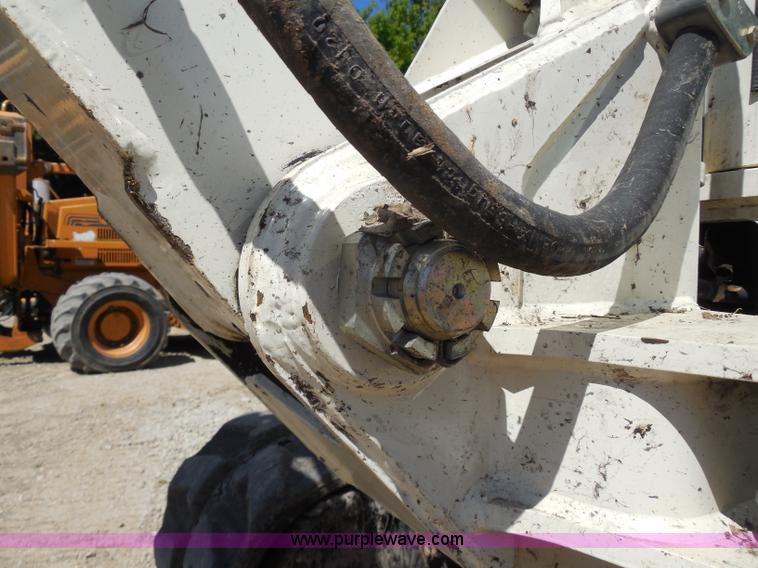 image for item G8977 2010 Terex TC50 compact excavator