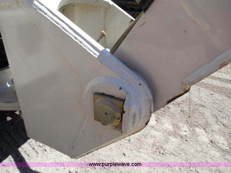 image for item G8977 2010 Terex TC50 compact excavator