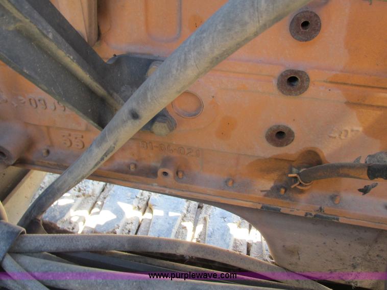 image for item G8978 2000 Case 6030 Turbo boring machine