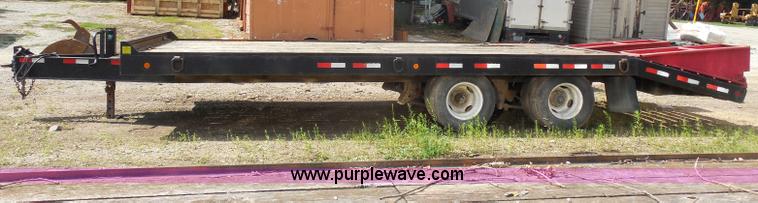 image for item G8983 2000 Towmaster T20 trailer