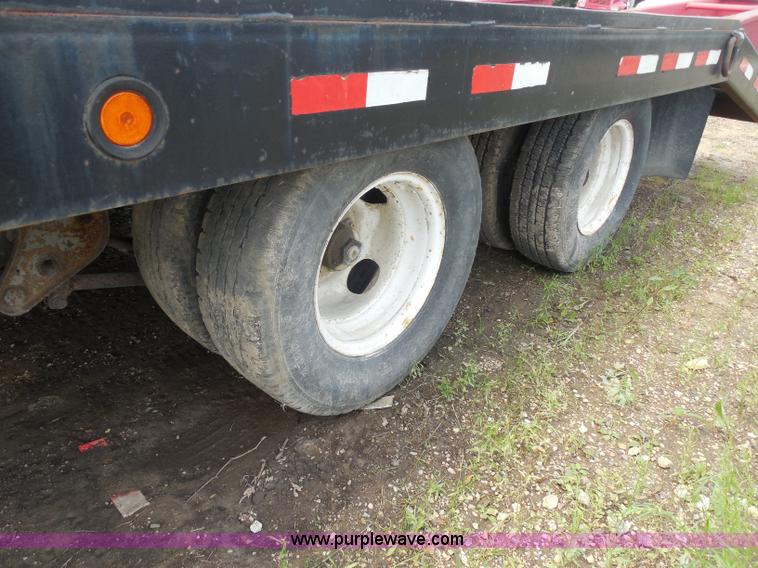 image for item G8983 2000 Towmaster T20 trailer