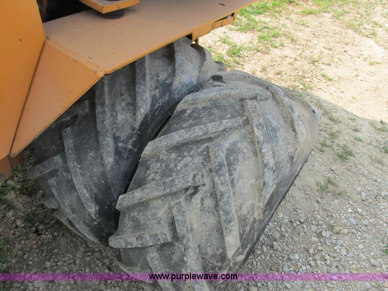 image for item G8995 1991 Case Maxi-Sneaker B cable plow