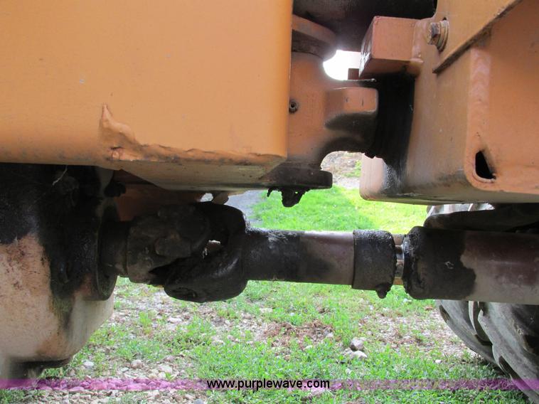 image for item G8995 1991 Case Maxi-Sneaker B cable plow