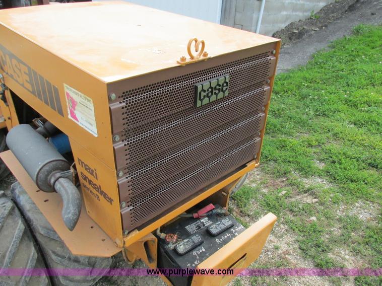 image for item G8995 1991 Case Maxi-Sneaker B cable plow