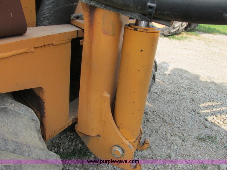 image for item G8995 1991 Case Maxi-Sneaker B cable plow